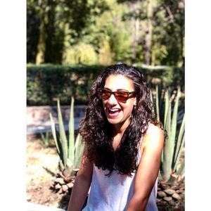 Meet your Posher, Alison